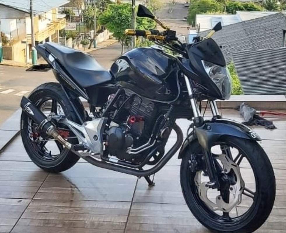 cb 300